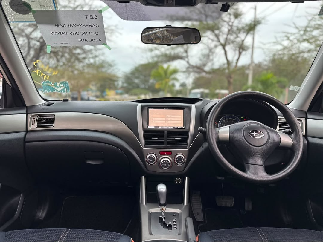 SUBARU FORESTER thumbnail 4